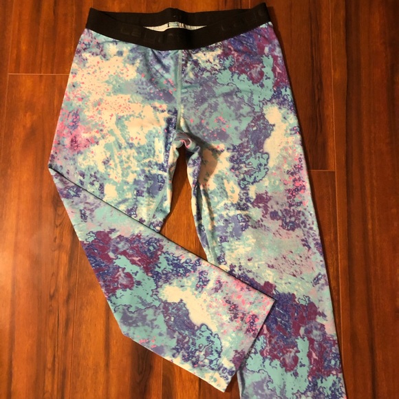 Layer 8 Pants - SOLD! Layer 8 Leggings in Shades of Blue